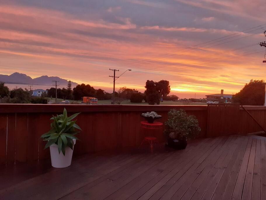 3 Bedroom Holiday Home In Prime Kaikoura Location! Ngoại thất bức ảnh